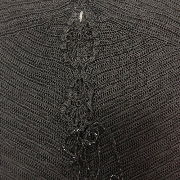 Halter top - Picture 2 of 2